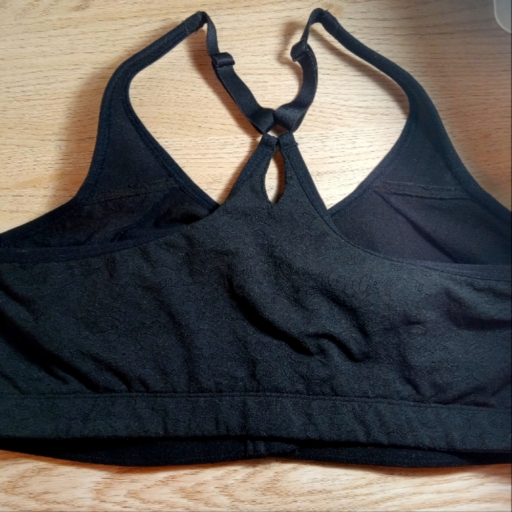 Like New: Cacique 40F Cotton Lightly Lined No Wire Bra